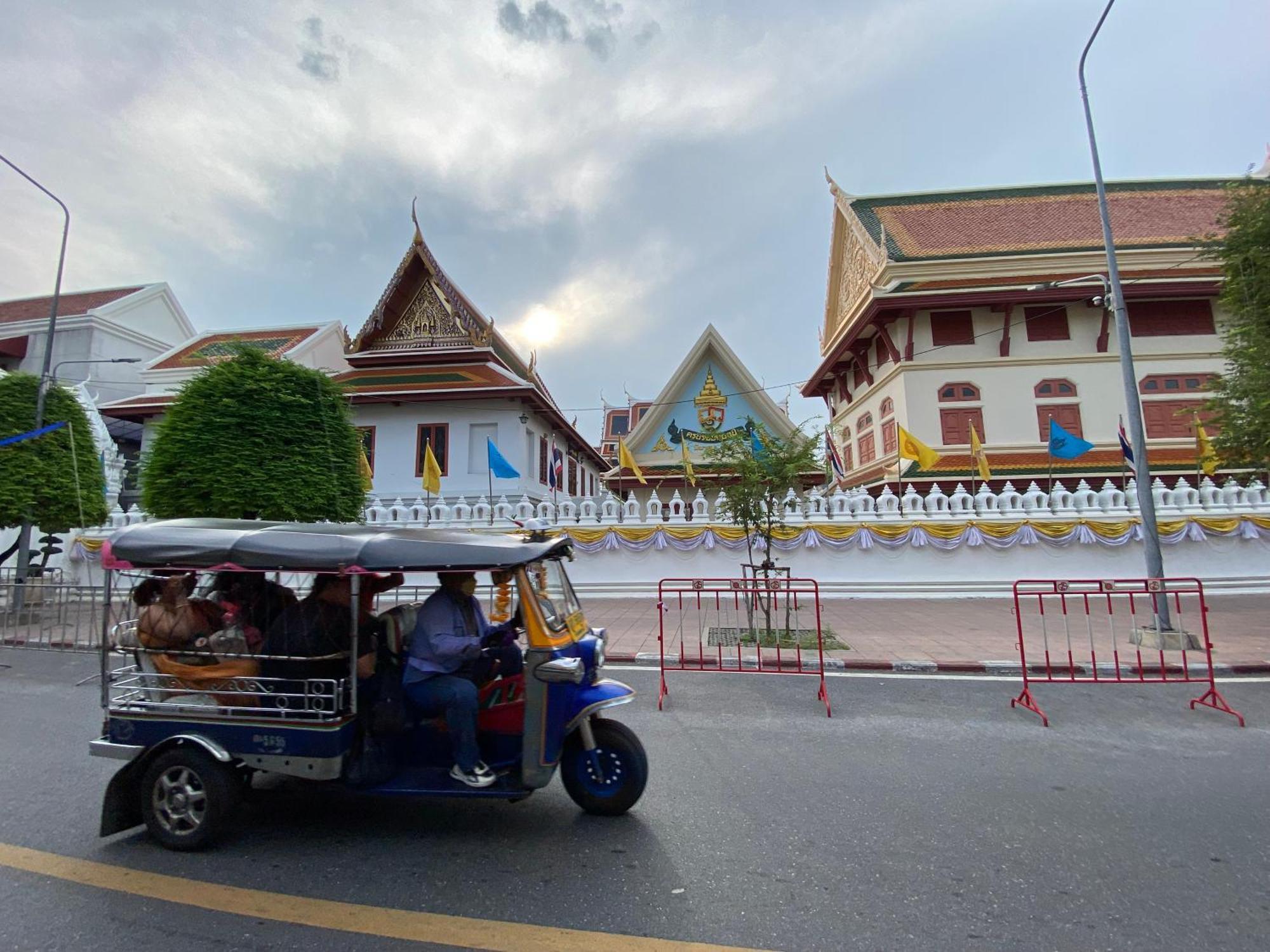 Bangkok Neighborhood Hostel Екстер'єр фото