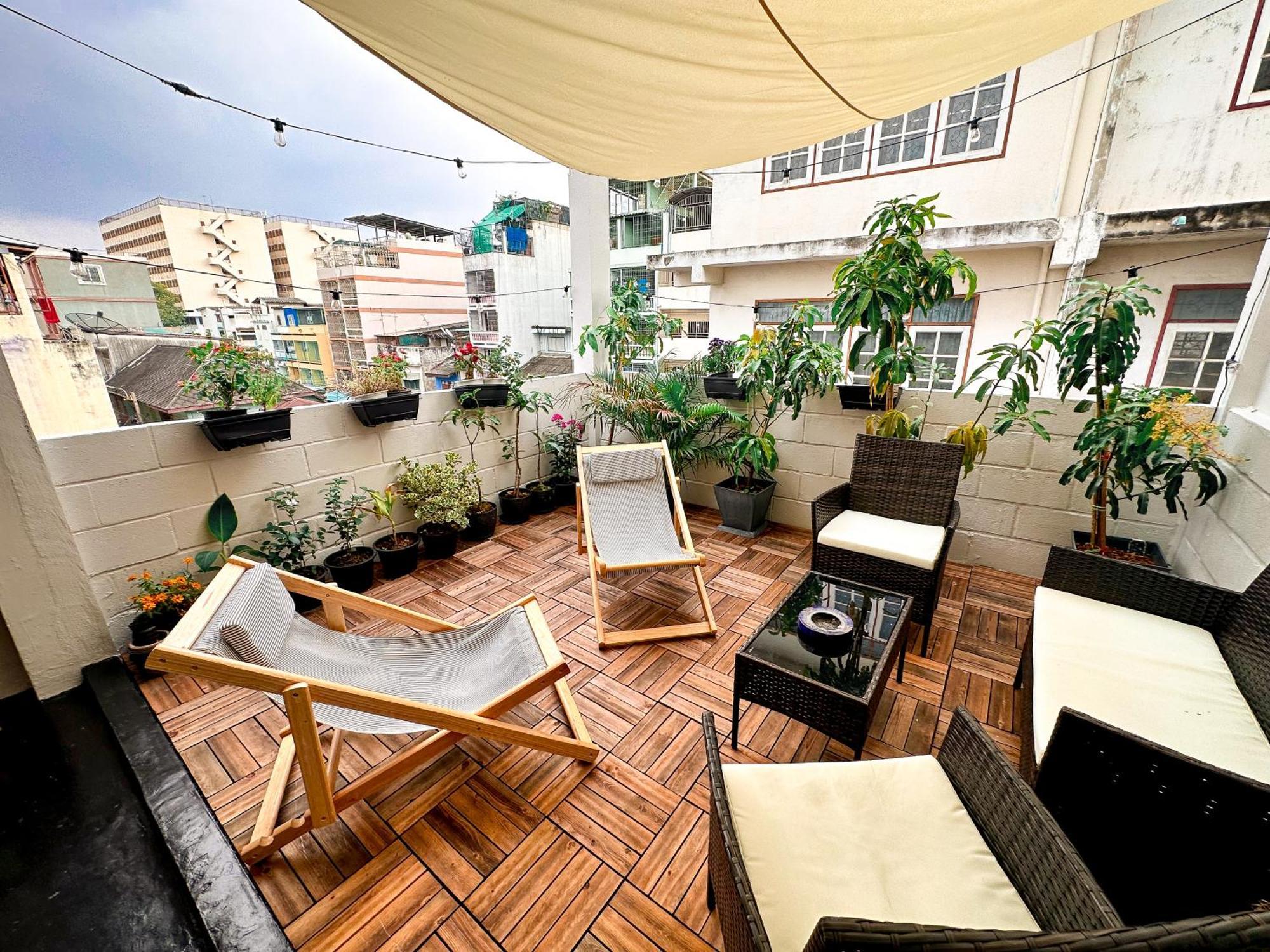Bangkok Neighborhood Hostel Екстер'єр фото